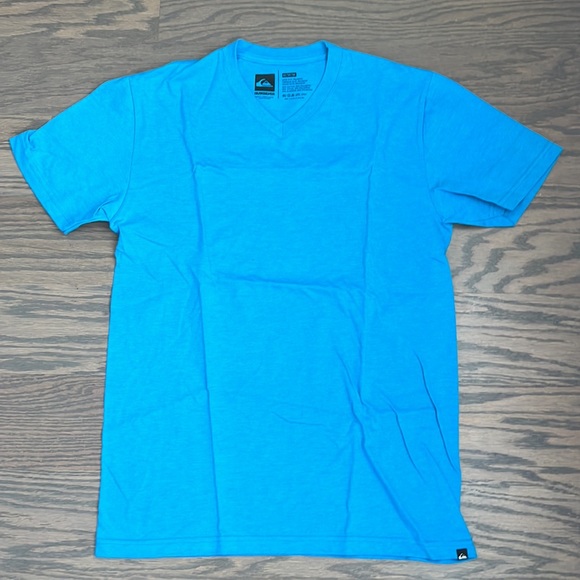 Quicksilver t-shirt like new - Picture 3 of 3